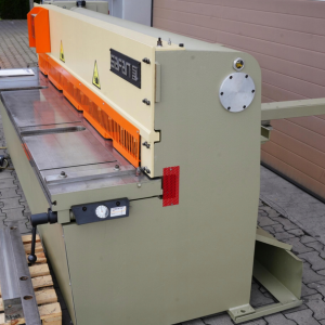 SAFAN 2550 x 4mm podtrzymanie blachy